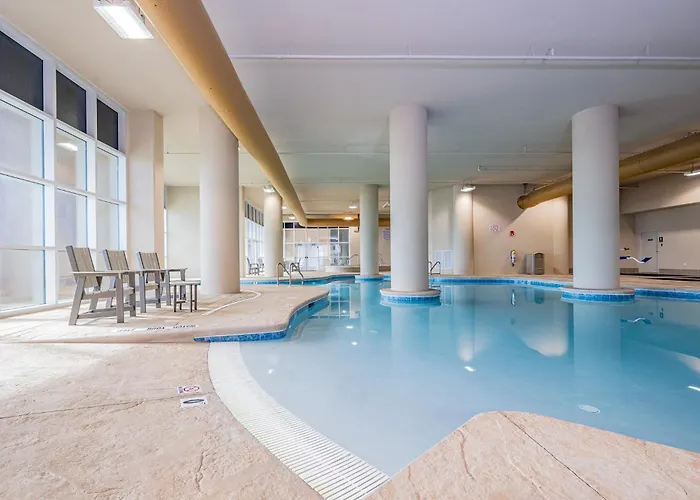 Phoenix Gulf Towers 1807 Apartment
